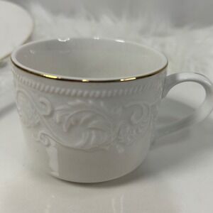 Farberware floral‎ service for one 22 karat gold trim Calais 4173
